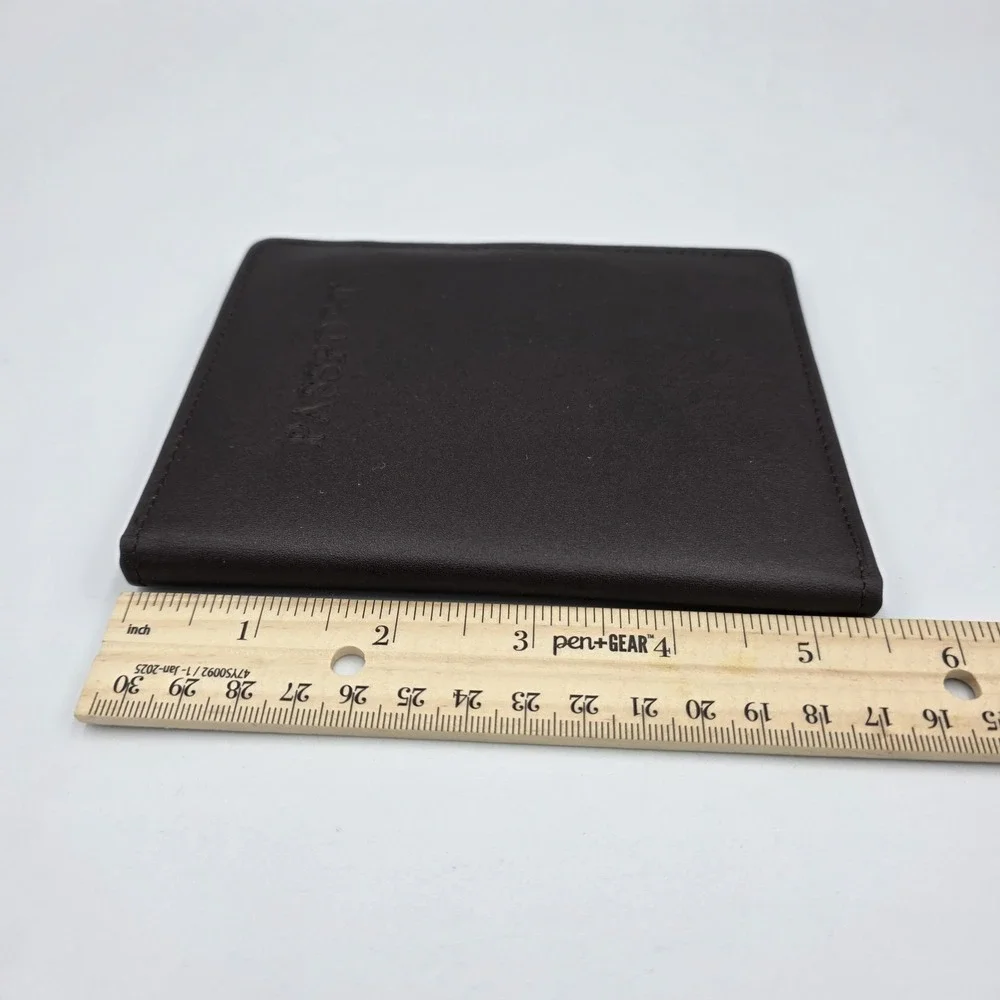 New Geoffrey Allen Genuine‎ Leather Passport Holder Wallet Brown